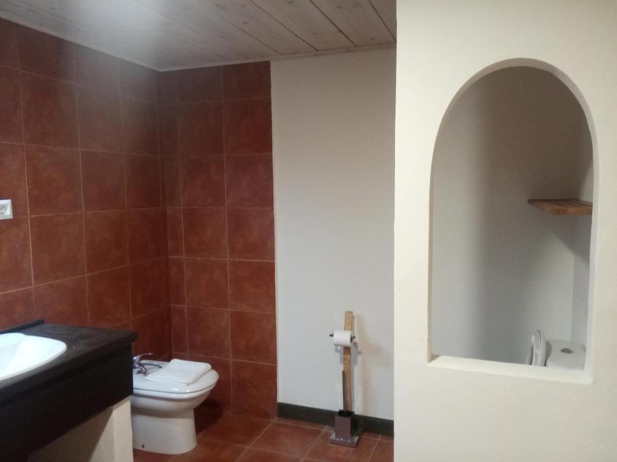 The Almond Tree Apartment Torre del Compte Ngoại thất bức ảnh